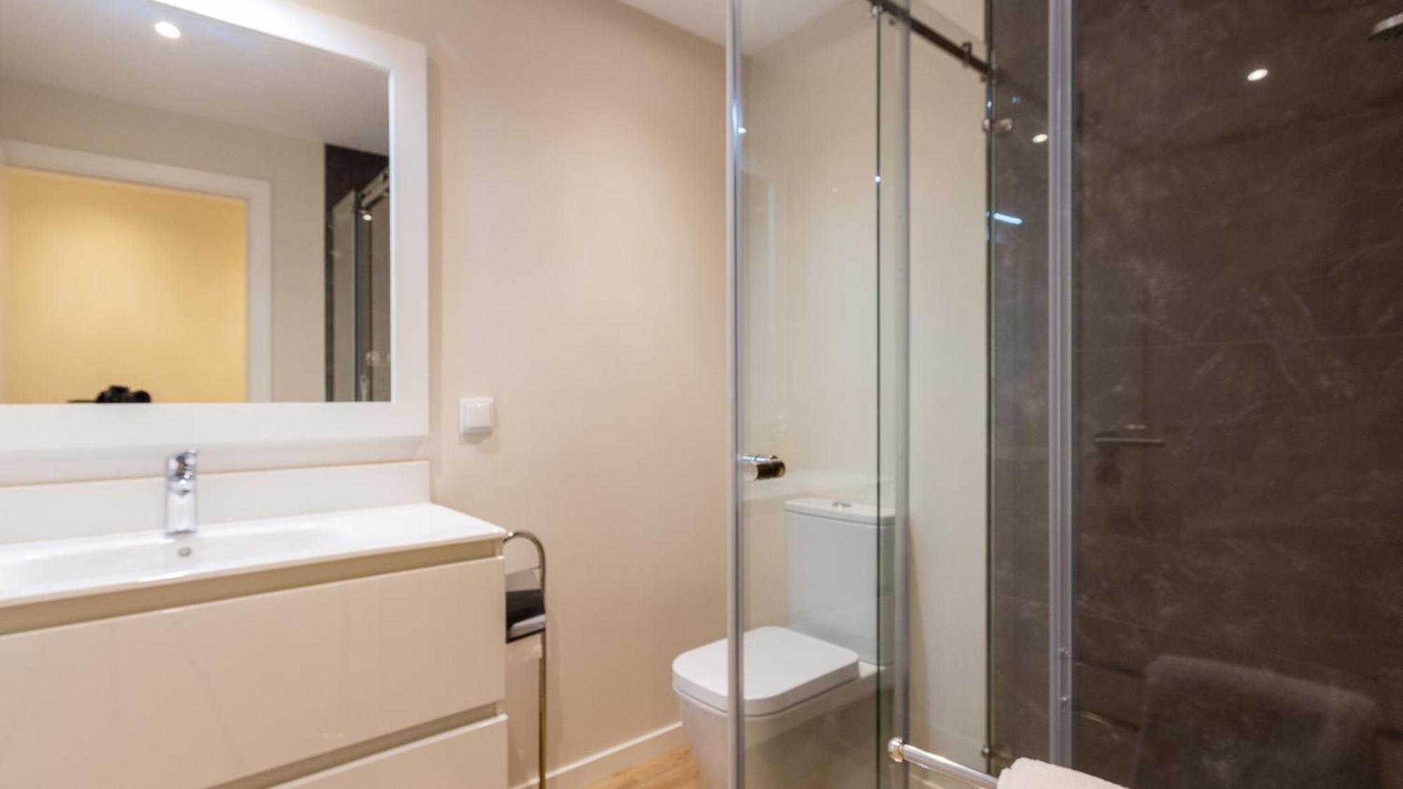 Luxury And Modern Apartment In Porto Moniz Center Exterior foto