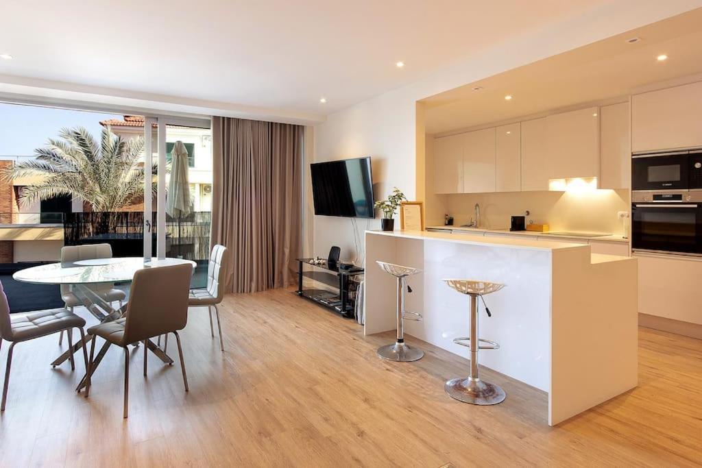 Luxury And Modern Apartment In Porto Moniz Center Exterior foto